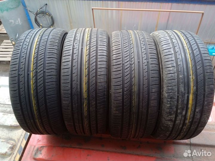 Yokohama Advan dB V552 245/45 R18