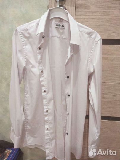 Школьная рубашка белая