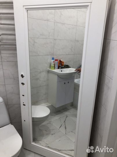 Панель с зеркалом на входную дверь внутрянняя