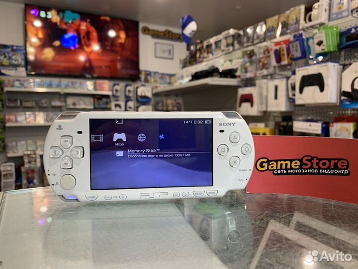 Sony Playstation Portable 16GB Прошитая