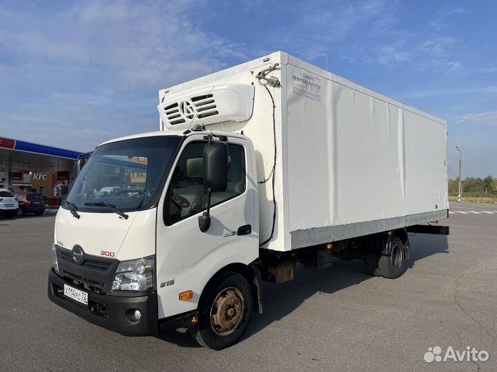 Hino 300 (Dutro), 2012