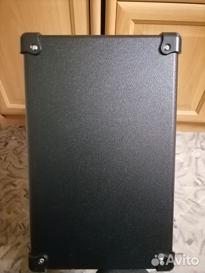 Гитарный комбоусилитель 50 ватт+контроллер