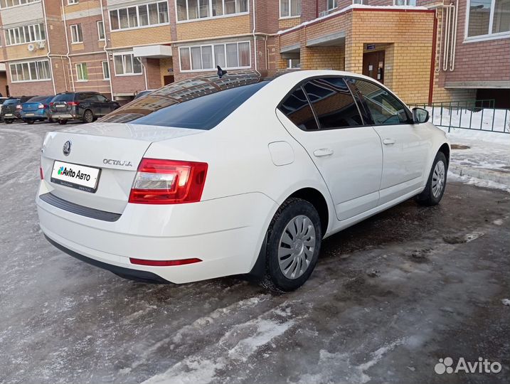 Skoda Octavia 1.6 AT, 2019, 228 000 км