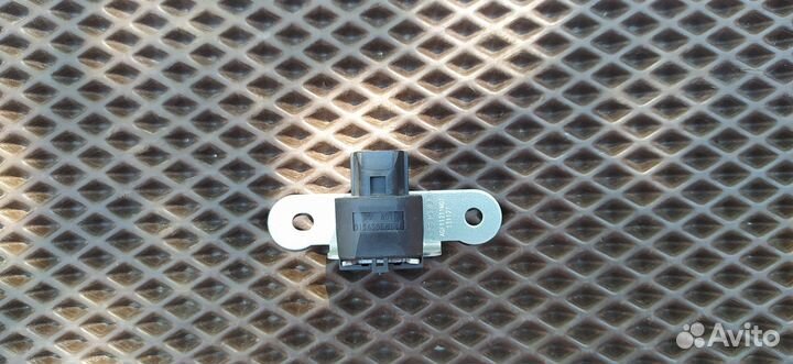 Датчик ускорения Mitsubishi 8651a188