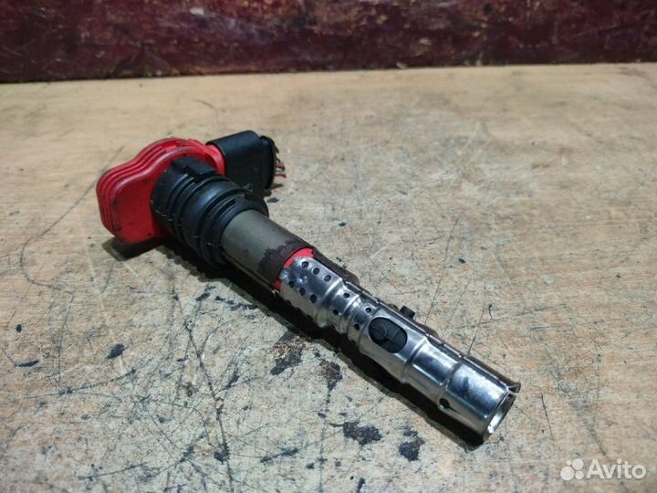 Катушка зажигания Audi A4 ASN