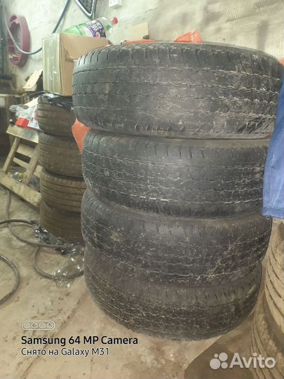 Bridgestone Dueler H/T 265/70 R16 92V