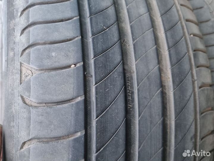 Michelin Primacy 4 235/55 R17