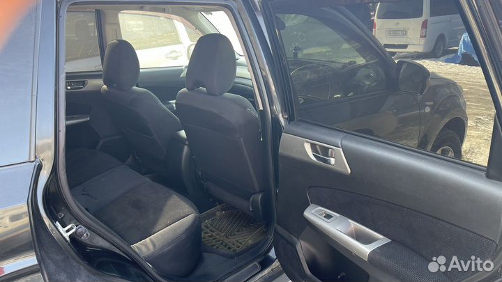 Subaru Forester 2.0 AT, 2010, 180 000 км