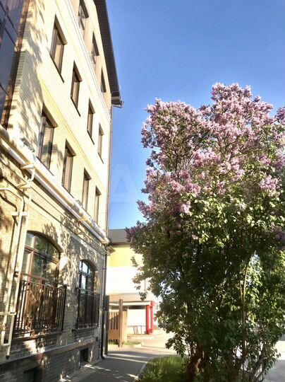 2-к. квартира, 77 м², 1/4 эт.