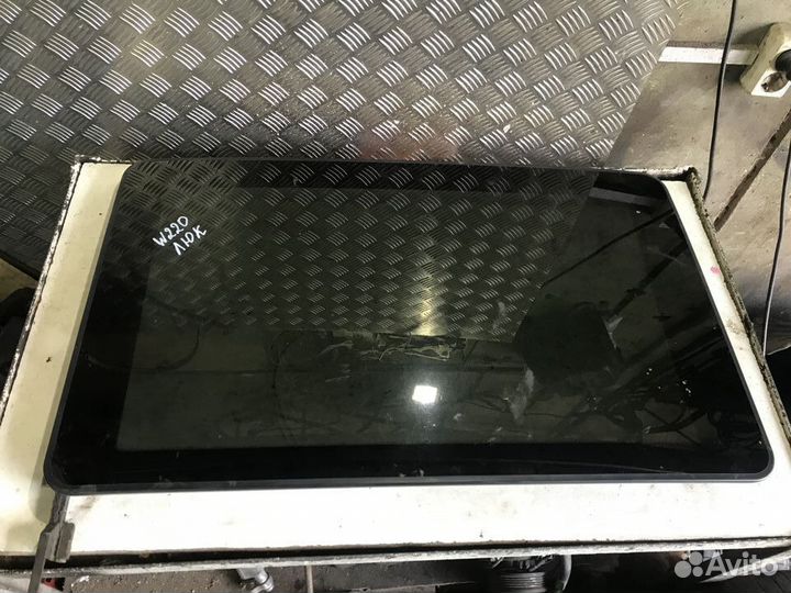 Стекло люка Mercedes Benz W220