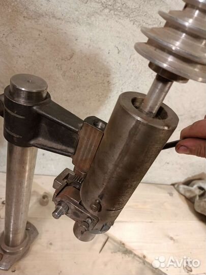 Сверлильный станок. цена до 10 июня