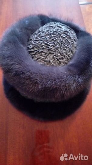 Шапка женская б/у