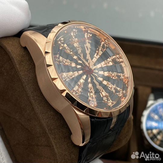 Мужские часы Roger Dubuis Knights Round Table