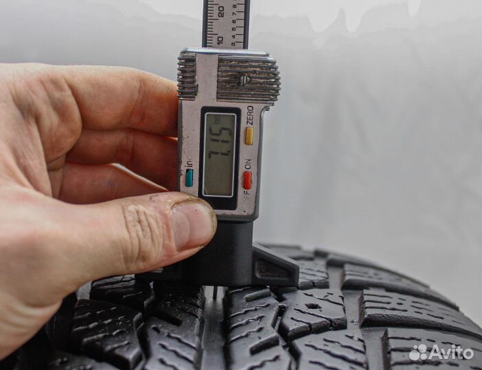 Zeta Antarctica Ice 225/55 R17 97T