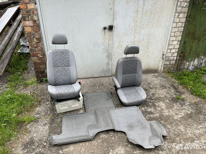 Сиденья mercedes sprinter 906 и Crafter