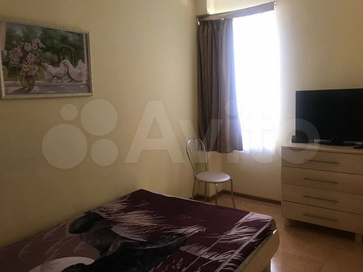 2-к. квартира, 75 м², 5/6 эт.