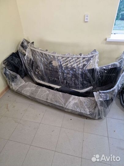 Бампер передний и задний на Lexus LX570 2019г