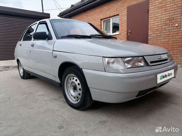 ВАЗ 2112 1.5 МТ, 2004, 210 000 км