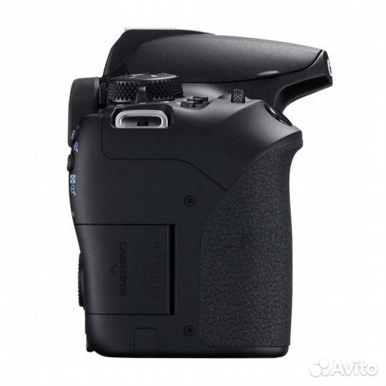 Canon EOS 850D KIT EF-S 18-135MM IS USM