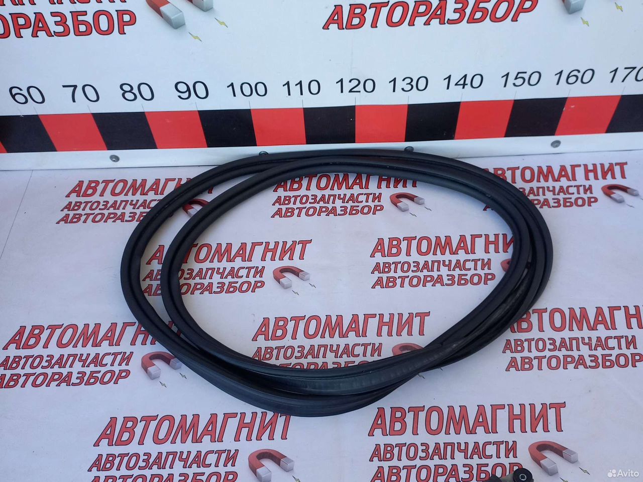 Уплотнитель крышки багажника Changan CS 35 plus