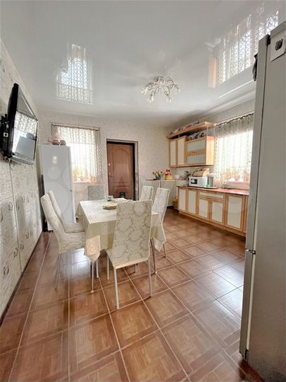 Коттедж 170 м² на участке 8,7 сот.