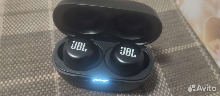 Jbl live free nc+ tws