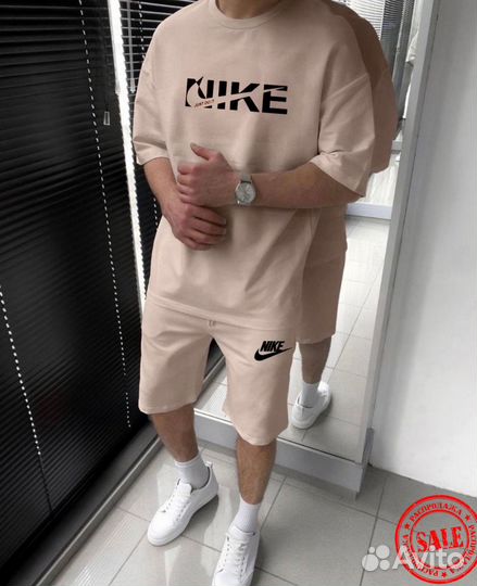 Спортивный костюм nike (футболка+шорты)