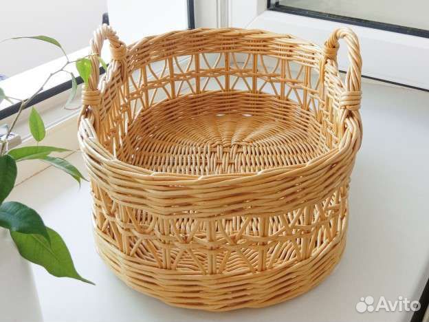 Корзина плетеная