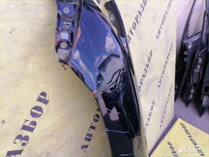 Крыло переднее левое Toyota Land Cruiser 200