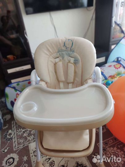 Стул для кормления