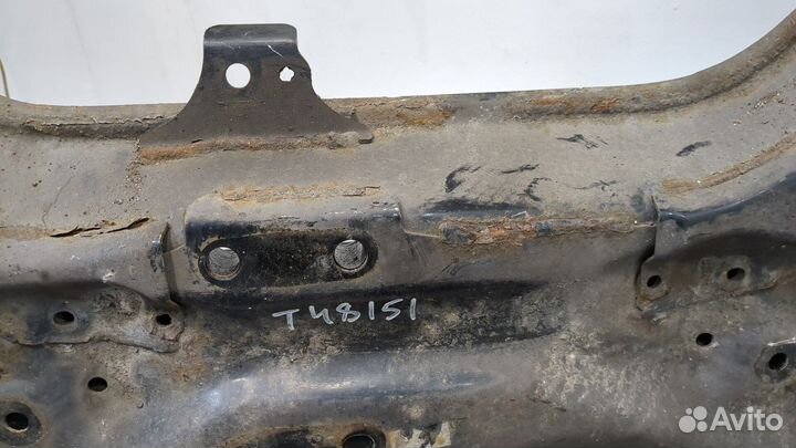 Балка подвески передняя Toyota Verso