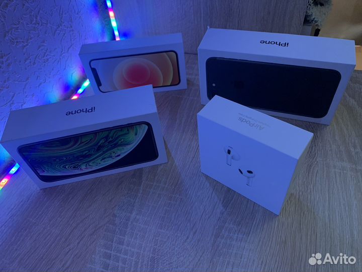 Коробка от iPhone