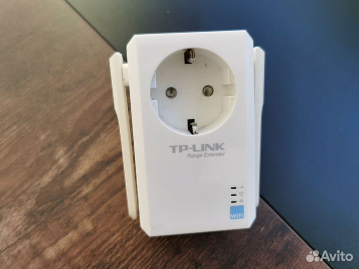 Усилитель Wi-Fi сигнала TP-link TL-WA860RE