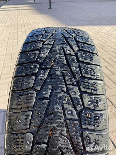 Nokian Tyres Hakkapeliitta 7 225/65 R17