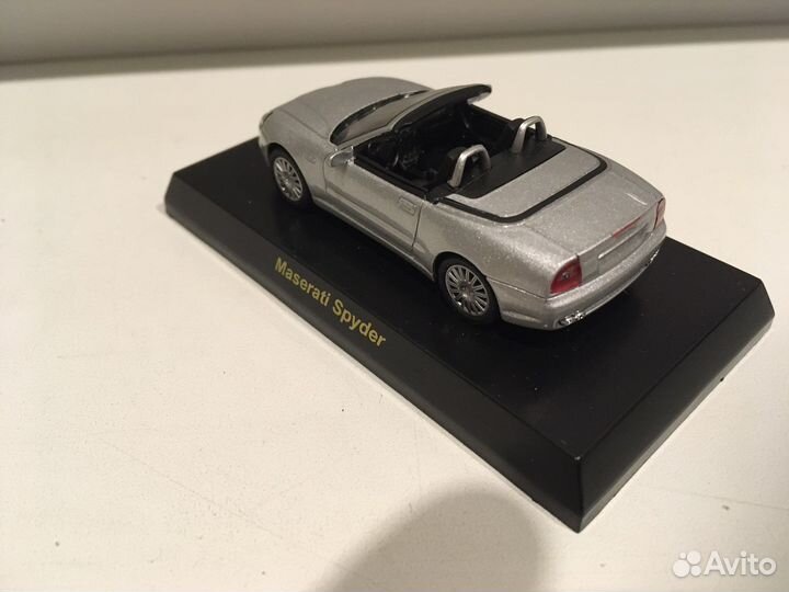 Модели Kyosho 1:64 Maseratti