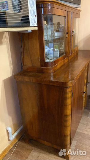 Антикварный буфет