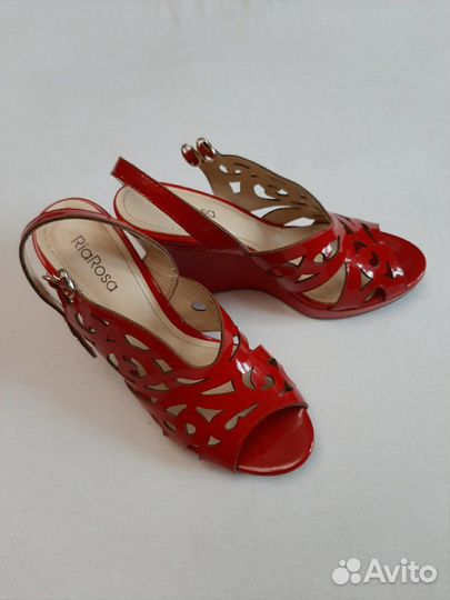 Босоножки 36-37 Эконика