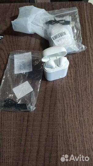 Беспроводные наушники I7