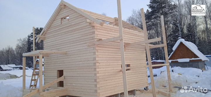 Строительство срубов домов из бруса 6х6 с крыльцом