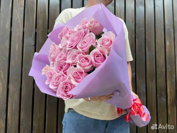 Букет роз с доставкой 25 шт