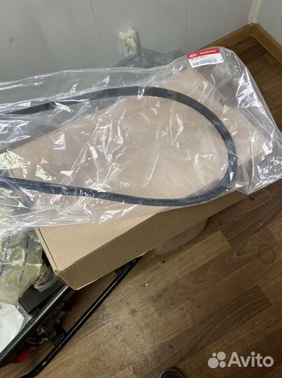 Уплотнитель лобового стекла Киа Бонго