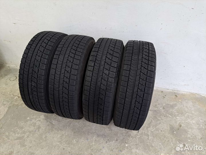 Bridgestone Blizzak VRX 185/65 R15