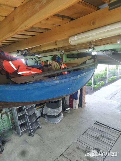 Лодка алюминиевая