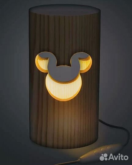 Микки Маус Деревянная настольная лампа