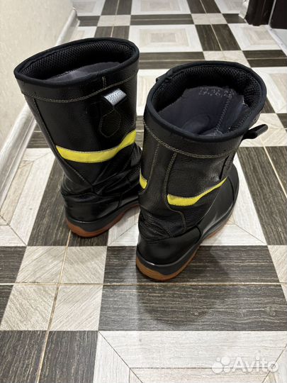 Сапоги пожарного б/у 42