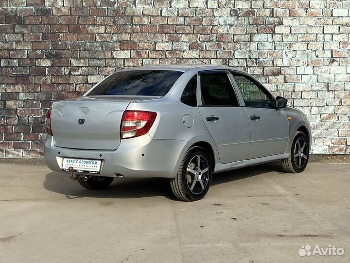 LADA Granta 1.6 МТ, 2014, 180 692 км