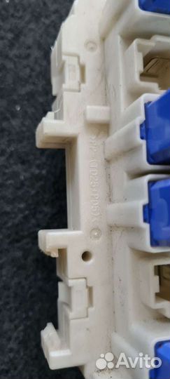 Блок предохранителей салона Nissan Murano Z51 3.5