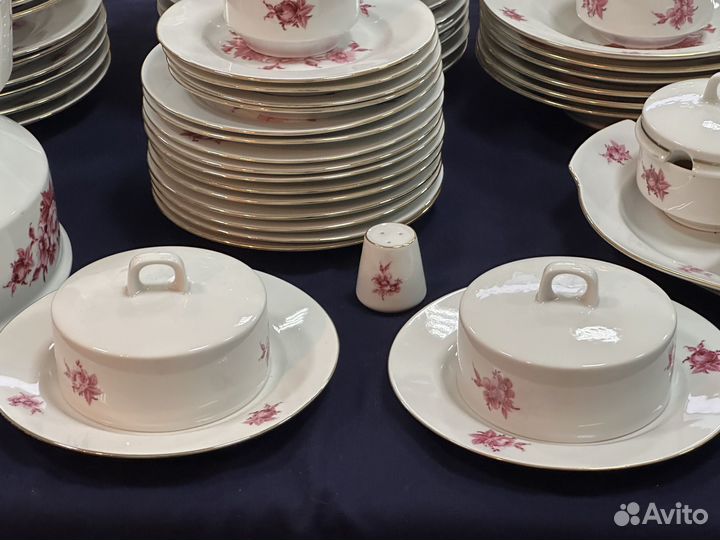 Сервиз столовый Henneberg Porzellan 1777 ГДР