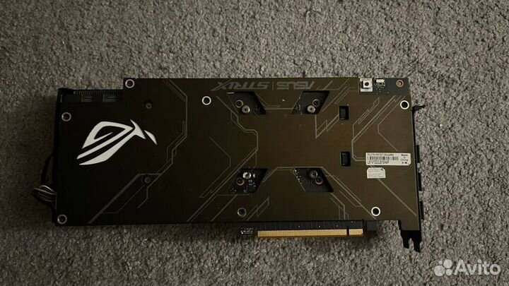 Видеокарта Asus rog stix RX5700XT