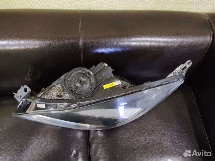 Opel insignia рест фара левая ксенон